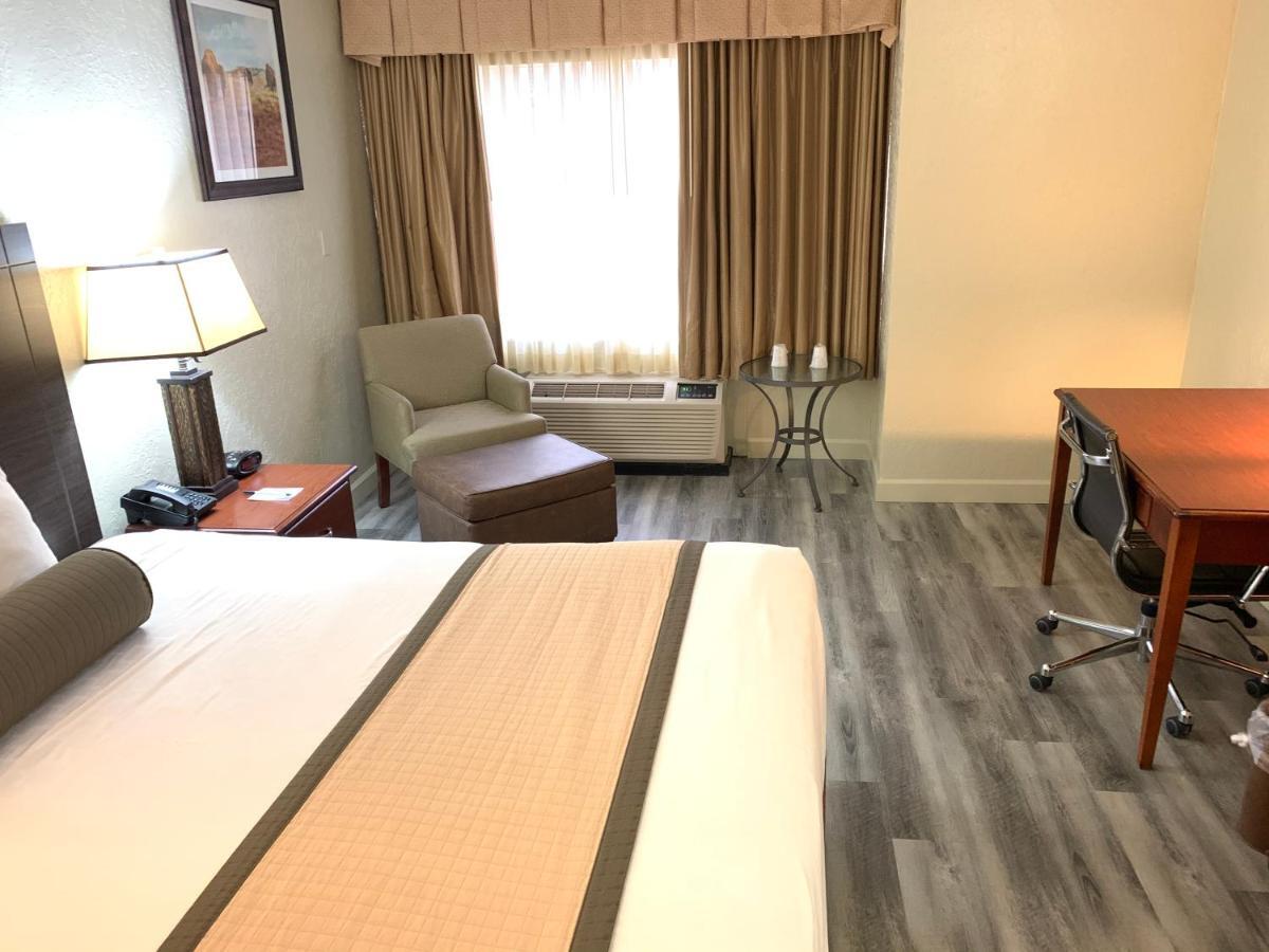 Surestay Plus By Best Western Lawton Exteriér fotografie